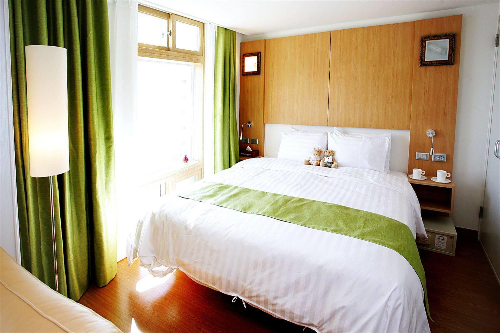 Gunsan Apple Tree Hotel Exterior foto